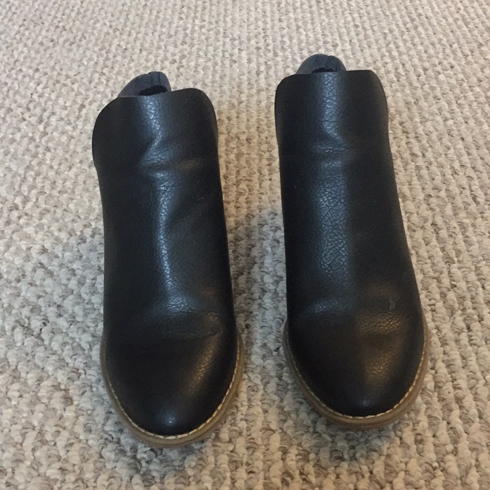 Universal Thread Ankle Boots.